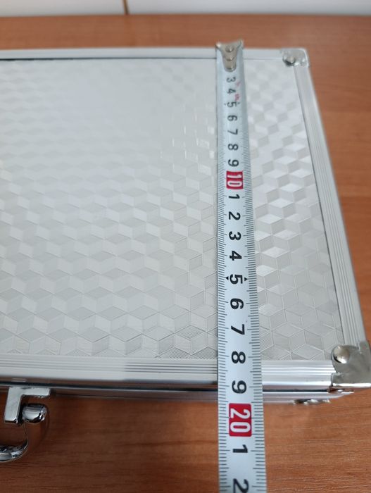 Кейс алюминиевый чемодан