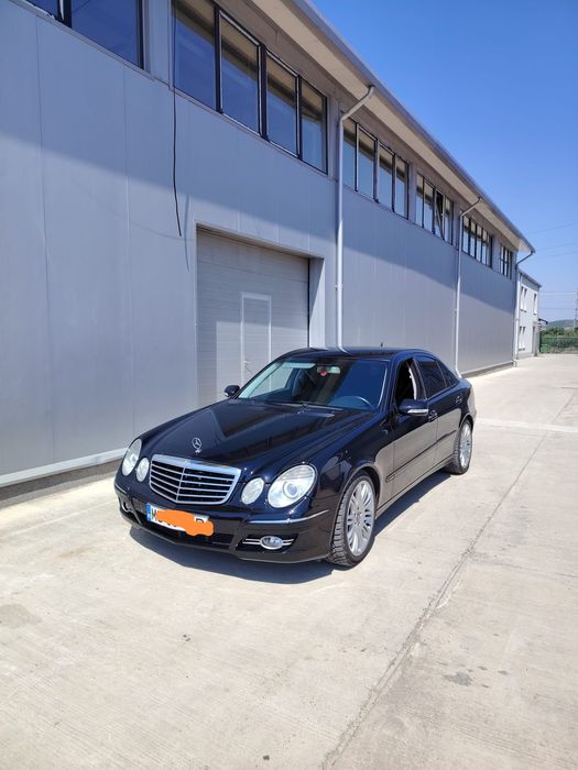 Mercedes w211. 3000cdi