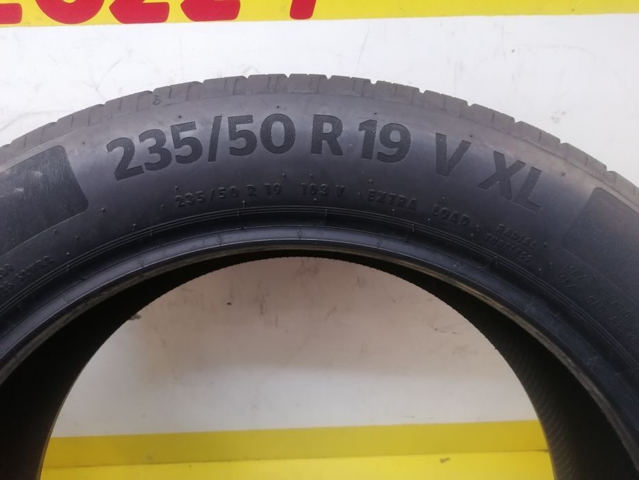 235/50/19 4 *Continental vara 103v dot 3820.    5,,16mm