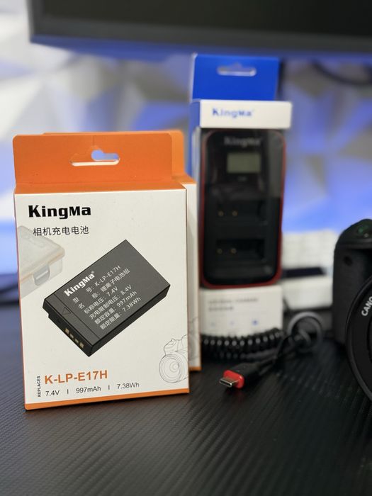 Фотокамера Canon EOS 800D