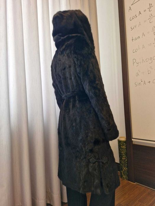 Норковая шуба цельная