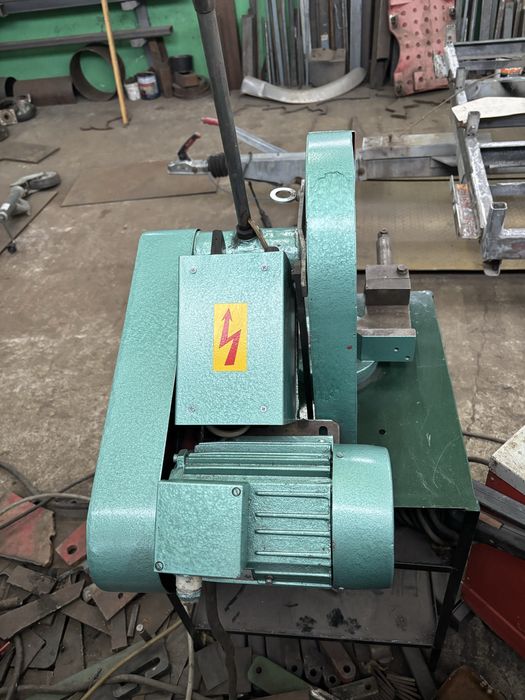 Циркуляр за метал Пендула