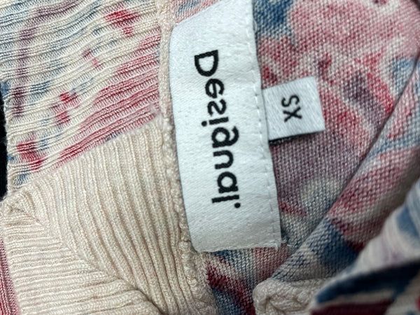 Дамски пуловер на цветя Desigual размер XS