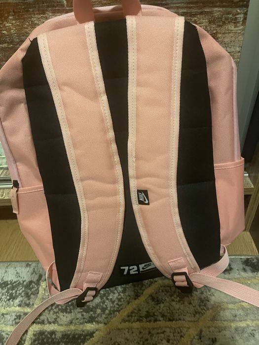 Раница Nike розова