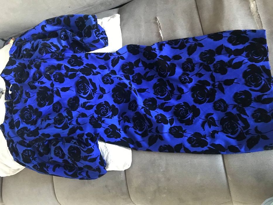 Продам платья хорошим состояние