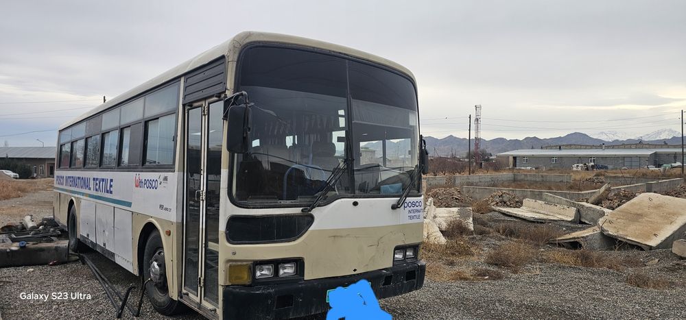 Hunday avtobus sotiladi