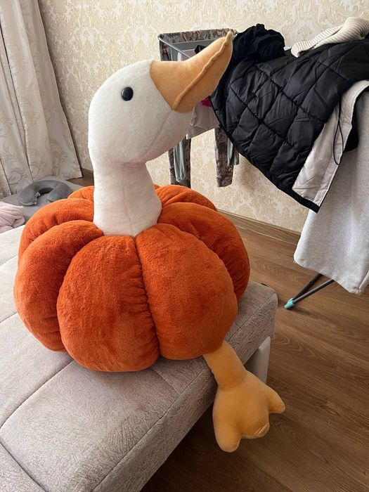 Гусь в тыкве (мягкая игрушка)