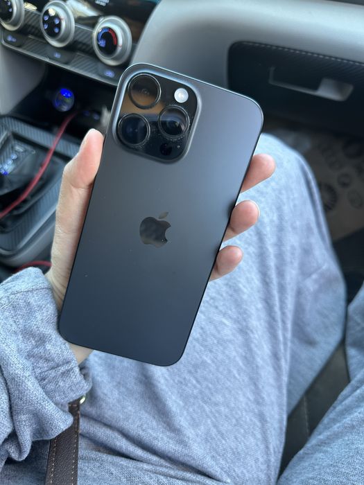 Продам iphone 16 pro max