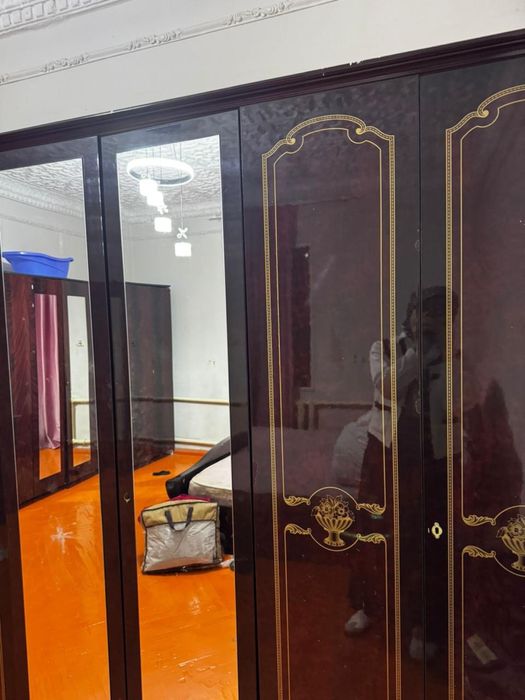 Спальный гарнитур