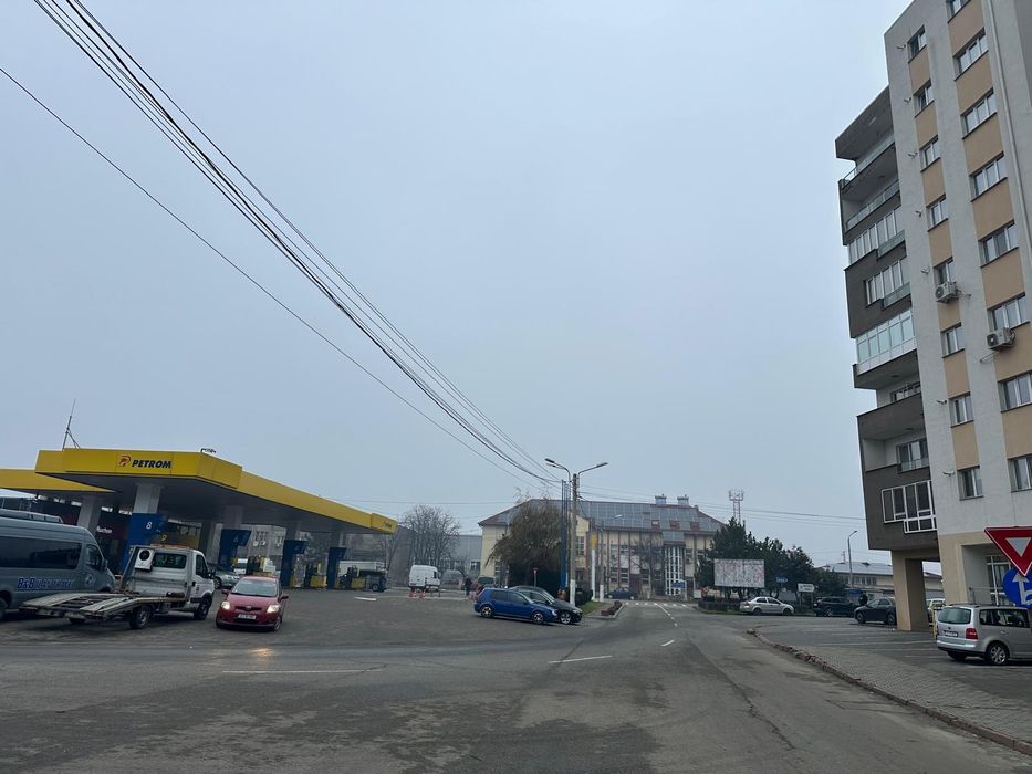 Inchiriez-vand loc parcare subteran Bakriz Gara Petrom parkare