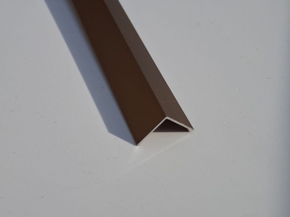 Алюминиевые угалок для стена