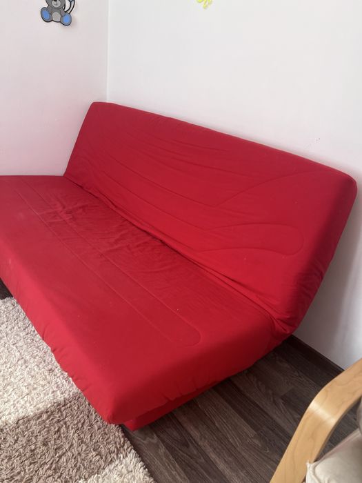 Canapea extensibila 2 persoane