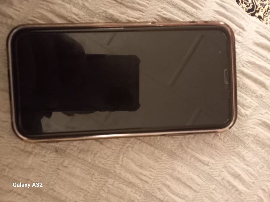 iPhone 11  Тез арада сатамын