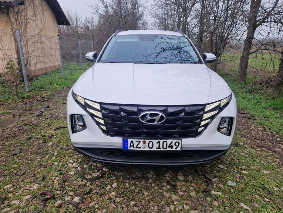 Hyundai Tucson Auto arata impecabil din toate punctele de vedere,este o masina noua