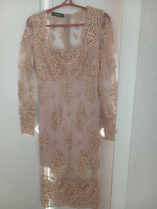 Платье 42-44 размера