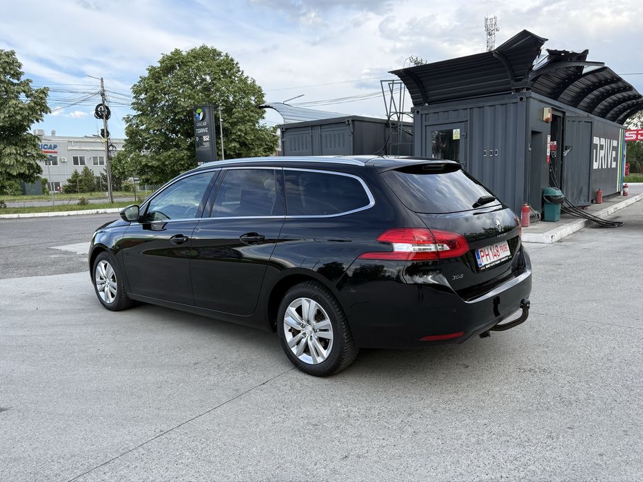 Peugeot 308 SW fab. 2015 ,1.6 HDI Euro 6 Panoramic ,Camera, Carte Service si Raport Istoric Km!