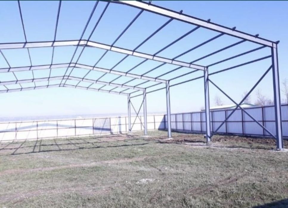 Vând hală metalica