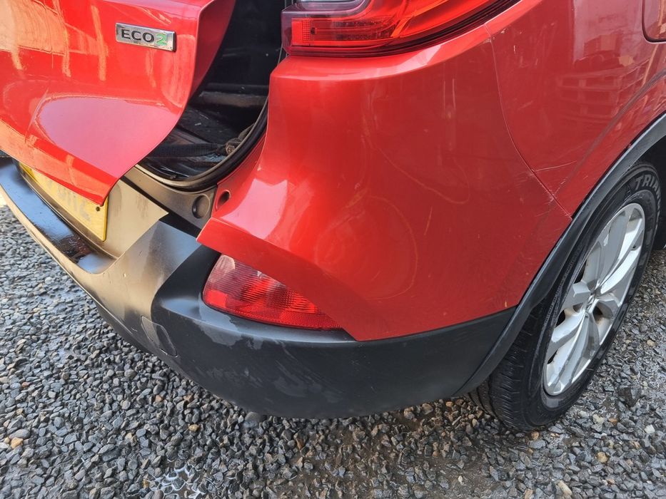 Bara spate Renault Kadjar 2015 - 2018 SUV 4 Usi Rouge Flamme Nacré TENNP (1630) VEZI POZE Garantie