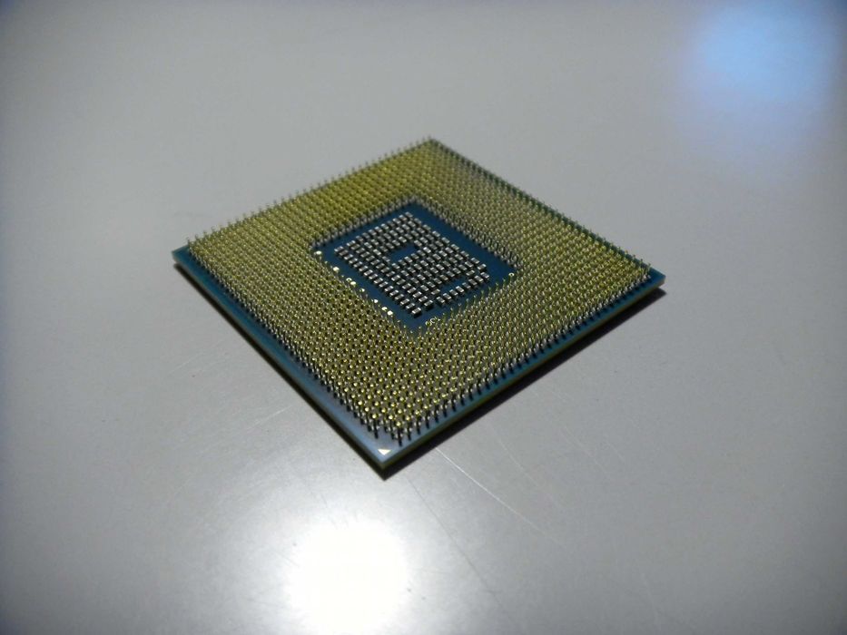Intel i7-3520M (2.90GHz)