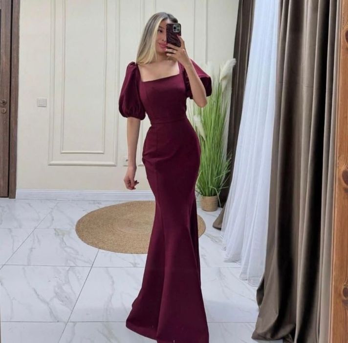 Срочно продам платье вечернее