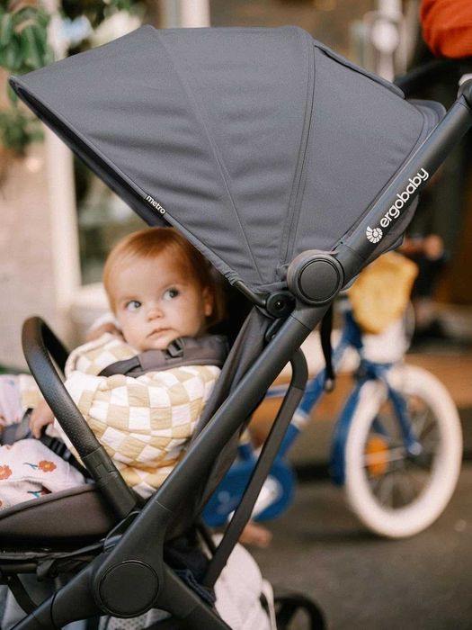 Ново! Бебешка/детска лятна количка Ergobaby Metro 3 + дъждобран