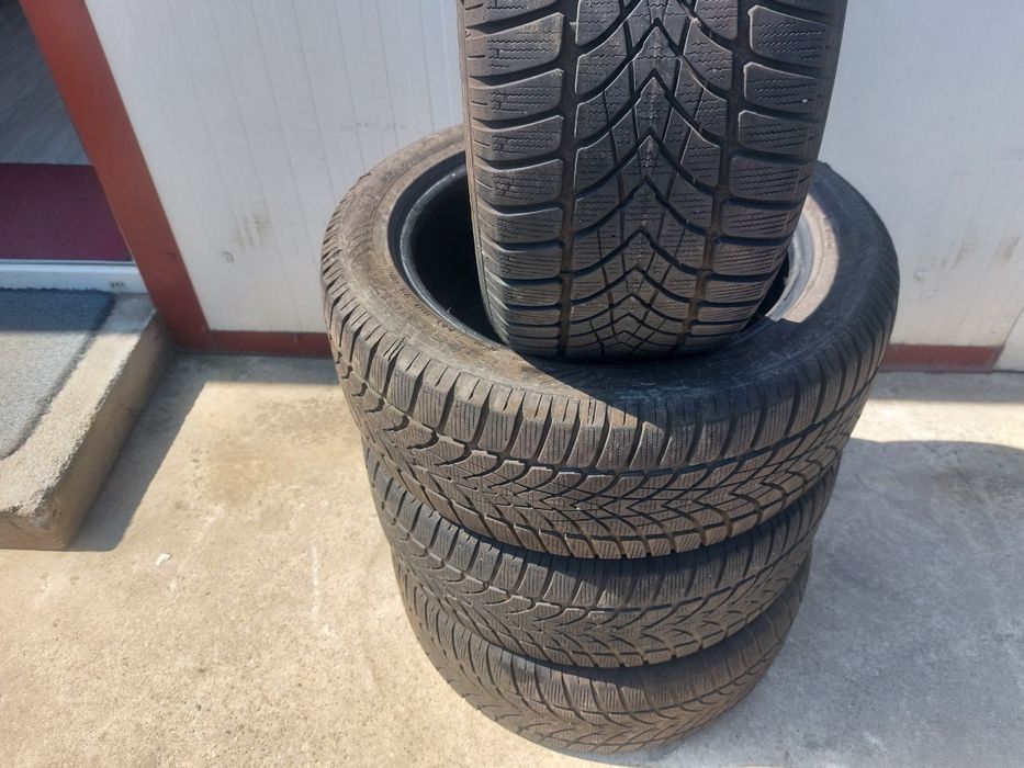 100 lei bucata! Set anvelope M+S/IARNA 225 50 r17 Dunlop Sp Winter Sport dpt 2022