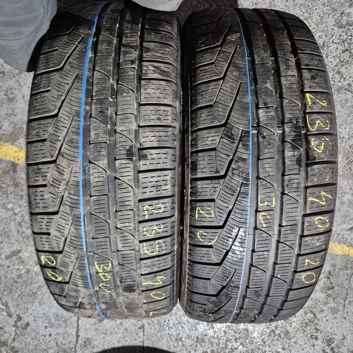 235 45 20 Pirelli m+s