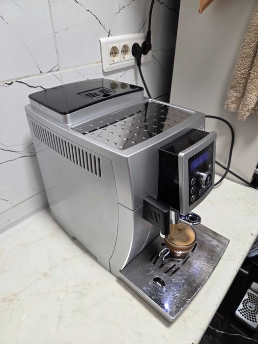 Espressor Automat DeLonghi Intensa Cappuccino ECAM23.450.S, EX:3 Magnifica S Aparat cu Cafea Boabe
