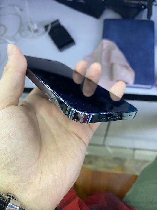 Iphone 12 pro sotildi