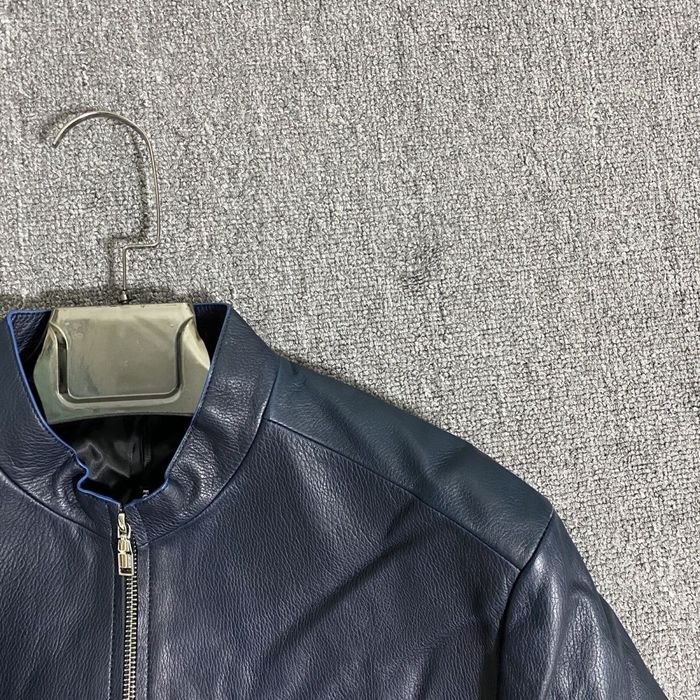 Темно-синяя натуральный кожаная куртка