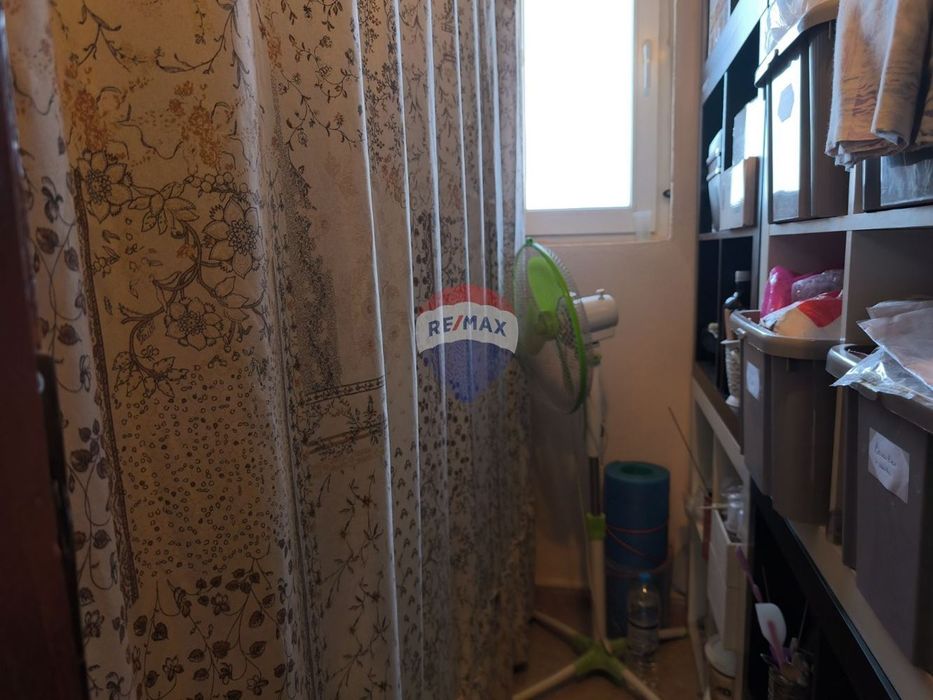 Продава се Къща в с. Соколово, Област Добрич - 193 кв.м за 1374 €/кв.м - Снимка #11