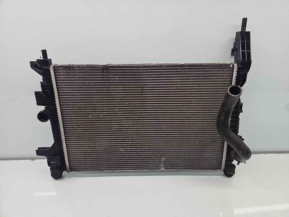 Radiator apa Ford Focus 3 [Fabr 2010-2018] CV61-8C342-VB 1.0 Benz M1DA