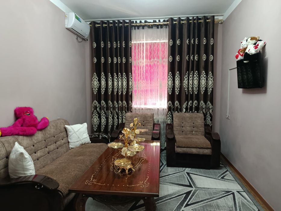 Продаётся 2-х комнатная квартира