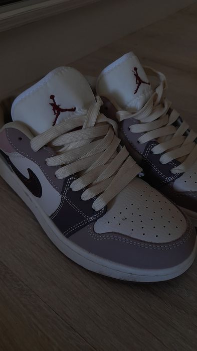 Кроссовки найки+джорданы