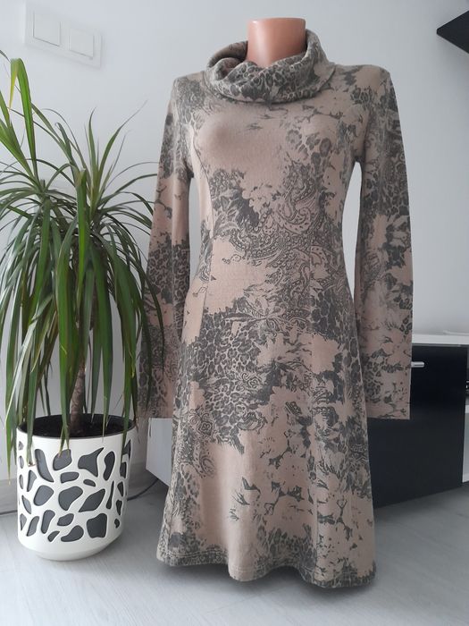 Рокля  размер  S