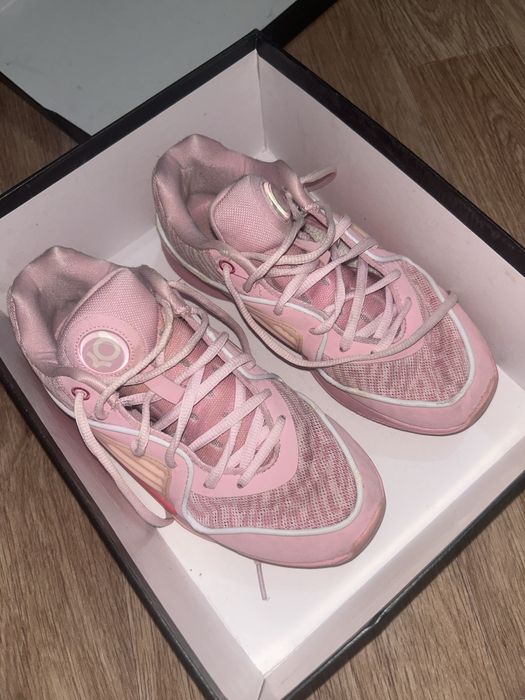 Баскетбольные кроссовки kd16