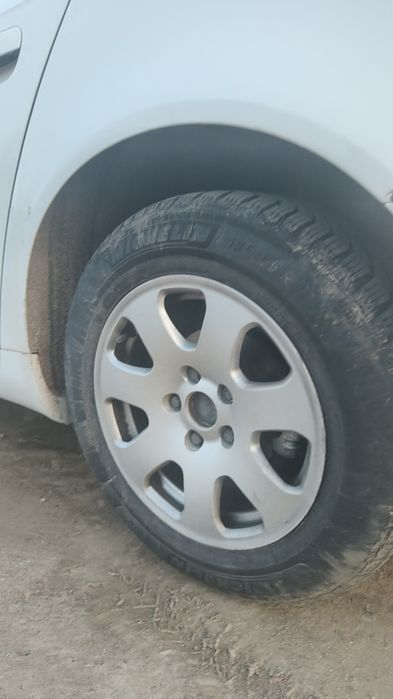 Vând roți de Audi Michelin