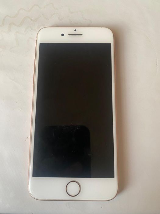 iPhone 8 одир хозяин
