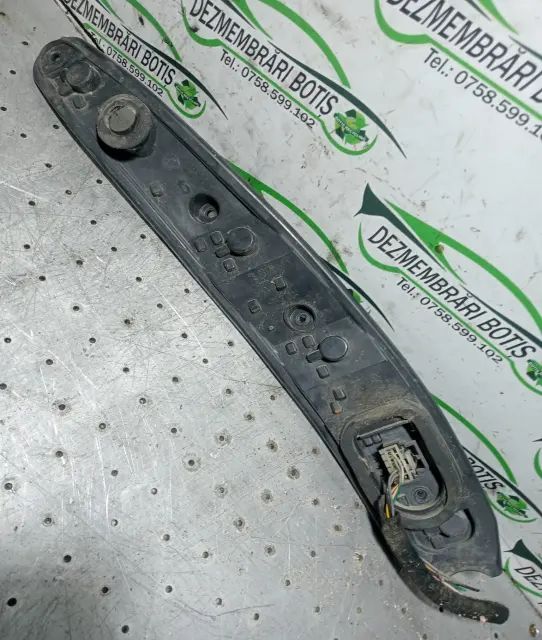 Soclu becuri lampa stop pe aripa Stanga Fiat Punto 2002 1.2 MT (80 hp)