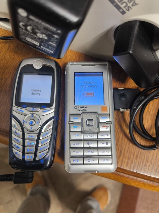 Telefoane pt piese,și incarcatoare