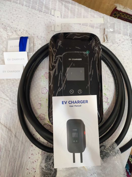 Трифазна зарядна станция за електромобили, 22 кW, нова, с Wi-fi