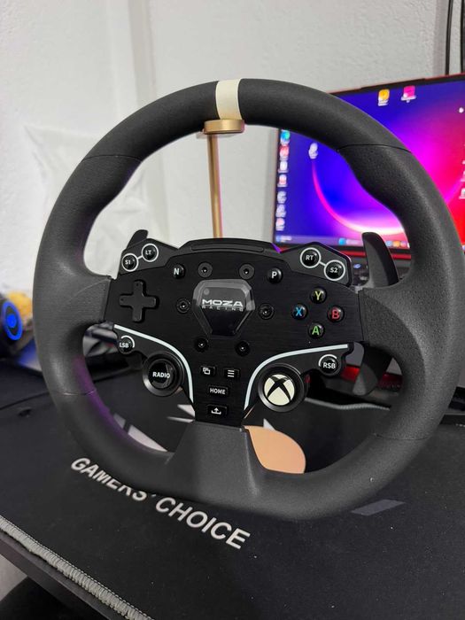 Volane MOZA Racing ESX – Sim Racing
