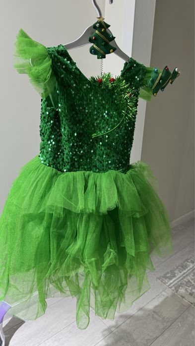 Платье елочки