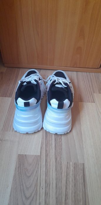 Adidași damă Sport Fashion