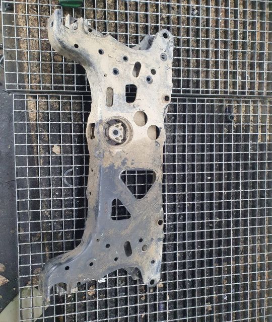 Jug cadru motor 5c01993696 2.0 tdi Volkswagen Jetta 6 (facelift) (2014 - 2018)