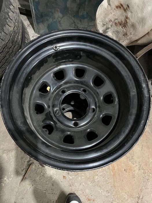 Продам комплект дисков 16*10