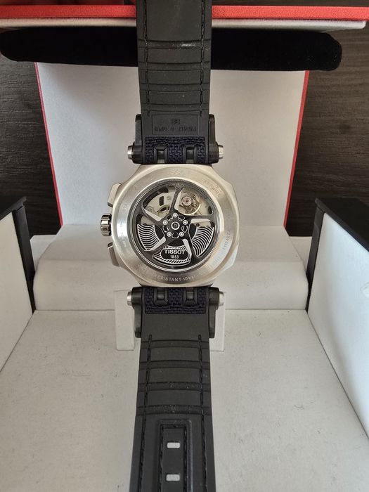 Часы мужской оригинал