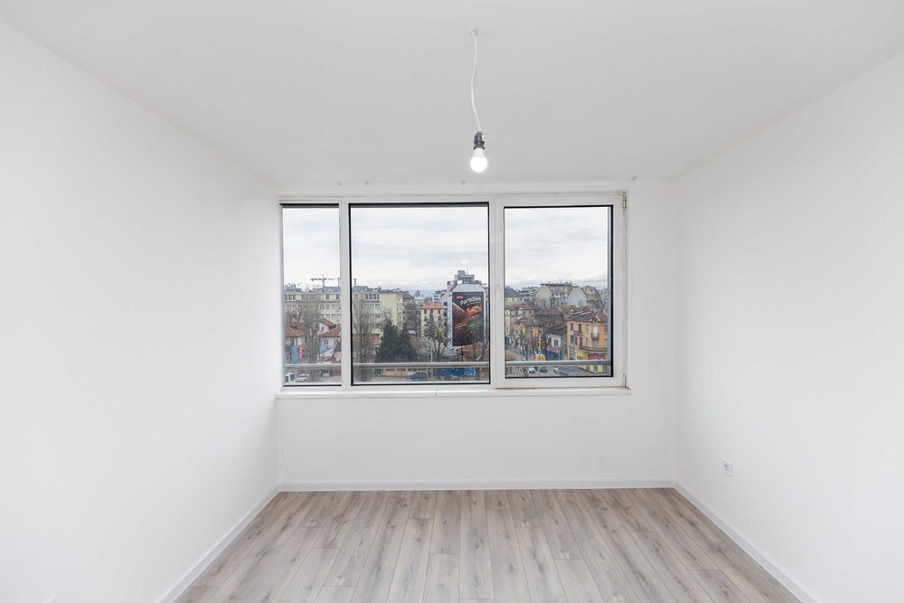 Продава се Двустаен апартамент в София, Център - 61 кв.м за 1649 €/кв.м - Снимка #8