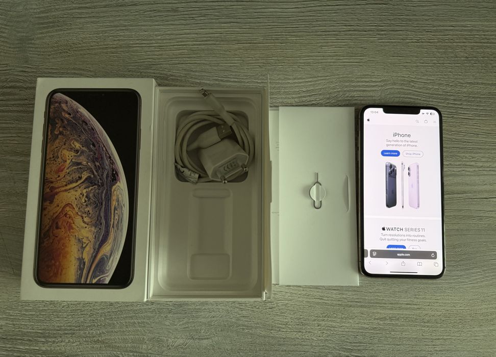 Iphone Xs Max *отлчно състояние*