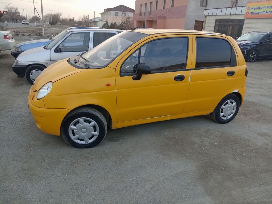 Матиз 2010 йил метани бор.